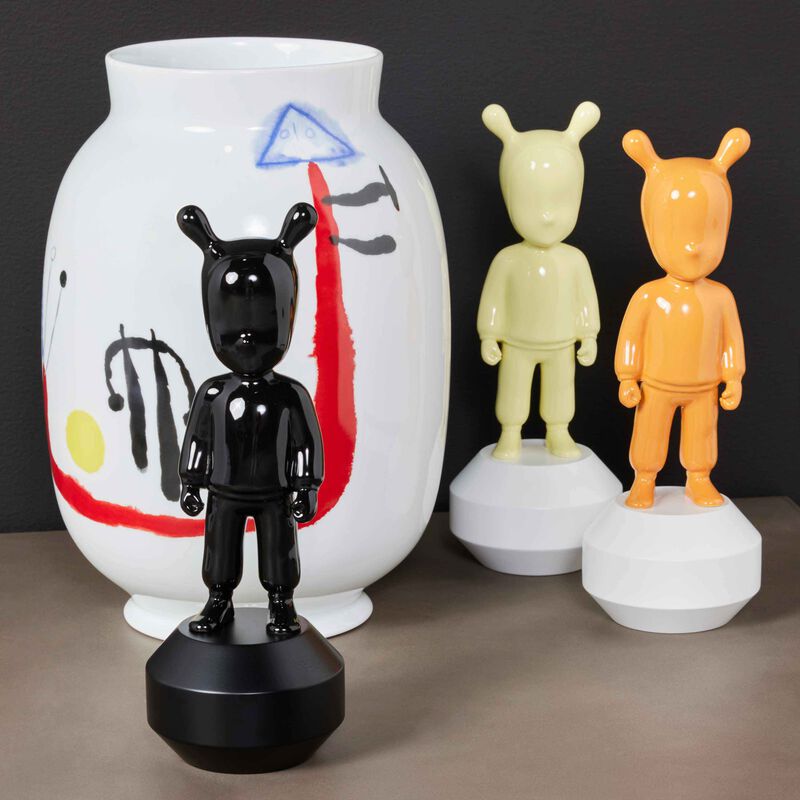 lladro the guest figurine small black