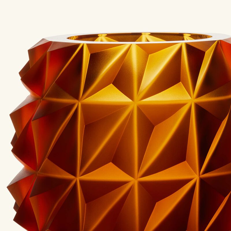 Heroine Vera Vase Round Medium Amber ruckl heroine vera vase round medium amber