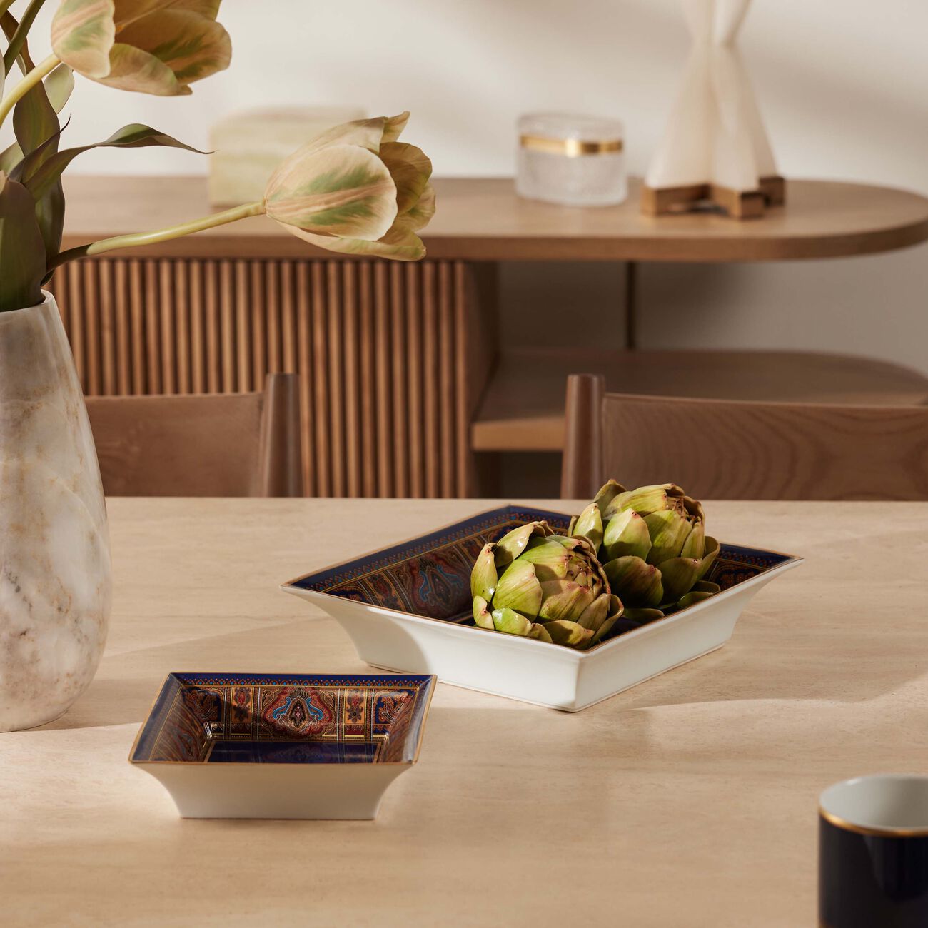 صينية كشمير للمقتنيات الصغيرة مربعة متوسطة باللون الأزرق إيترو صينية كشمير للمقتنيات الصغيرة مربعة متوسطة باللون الأزرق