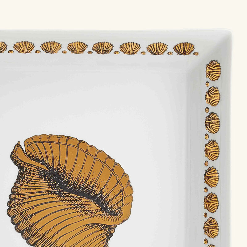 Giro di Conchiglie Trinket Tray Square Small Gold fornasetti giro di conchiglie trinket tray square small gold