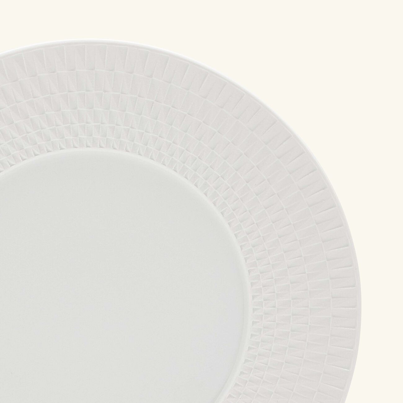 Twist Salad Plate Round White 21cm bernardaud twist salad plate round white 21cm