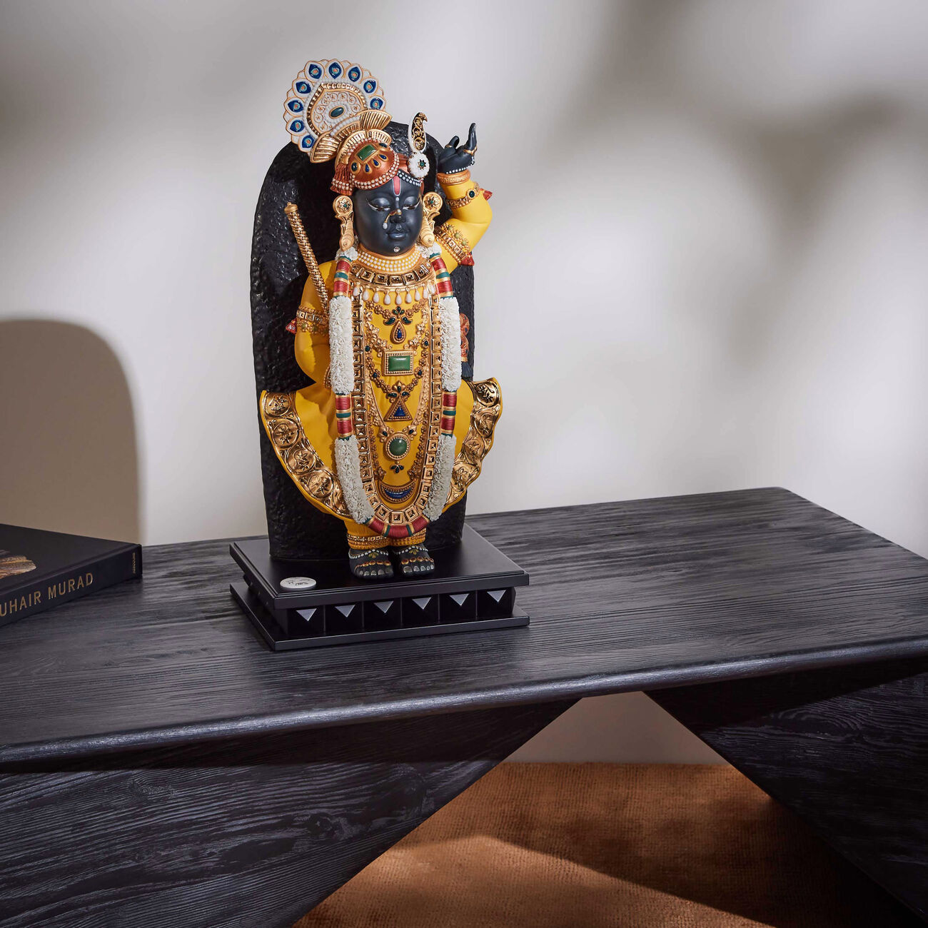 Lord Shrinathji Sculpture Medium Black Limited Edition lladro lord shrinathji sculpture medium black limited edition