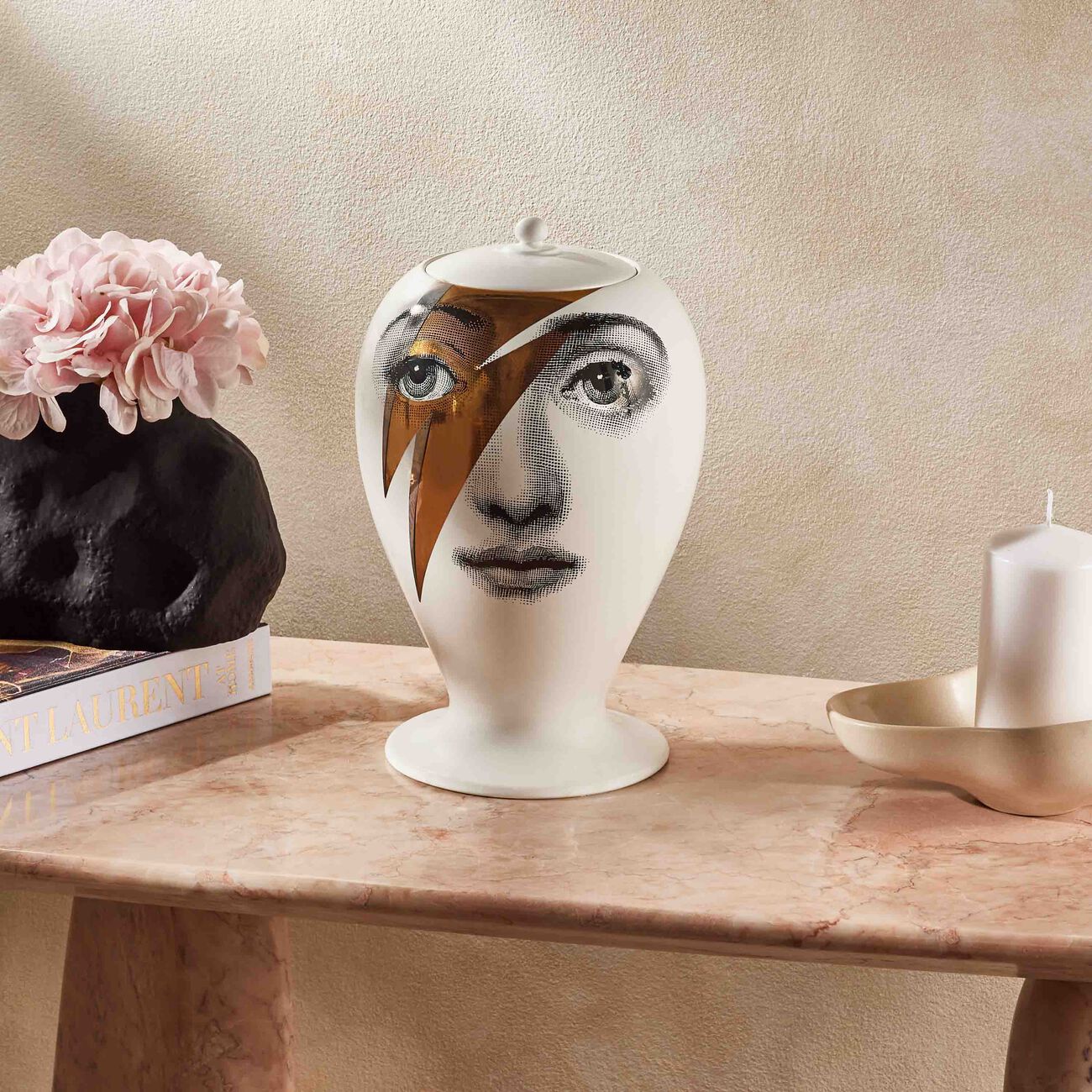 Tema e Variazioni no.375 Vase Medium White fornasetti tema e variazioni no 375 vase medium white