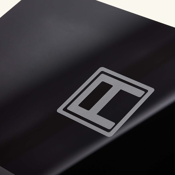 A' Bookstand assouline a bookstand