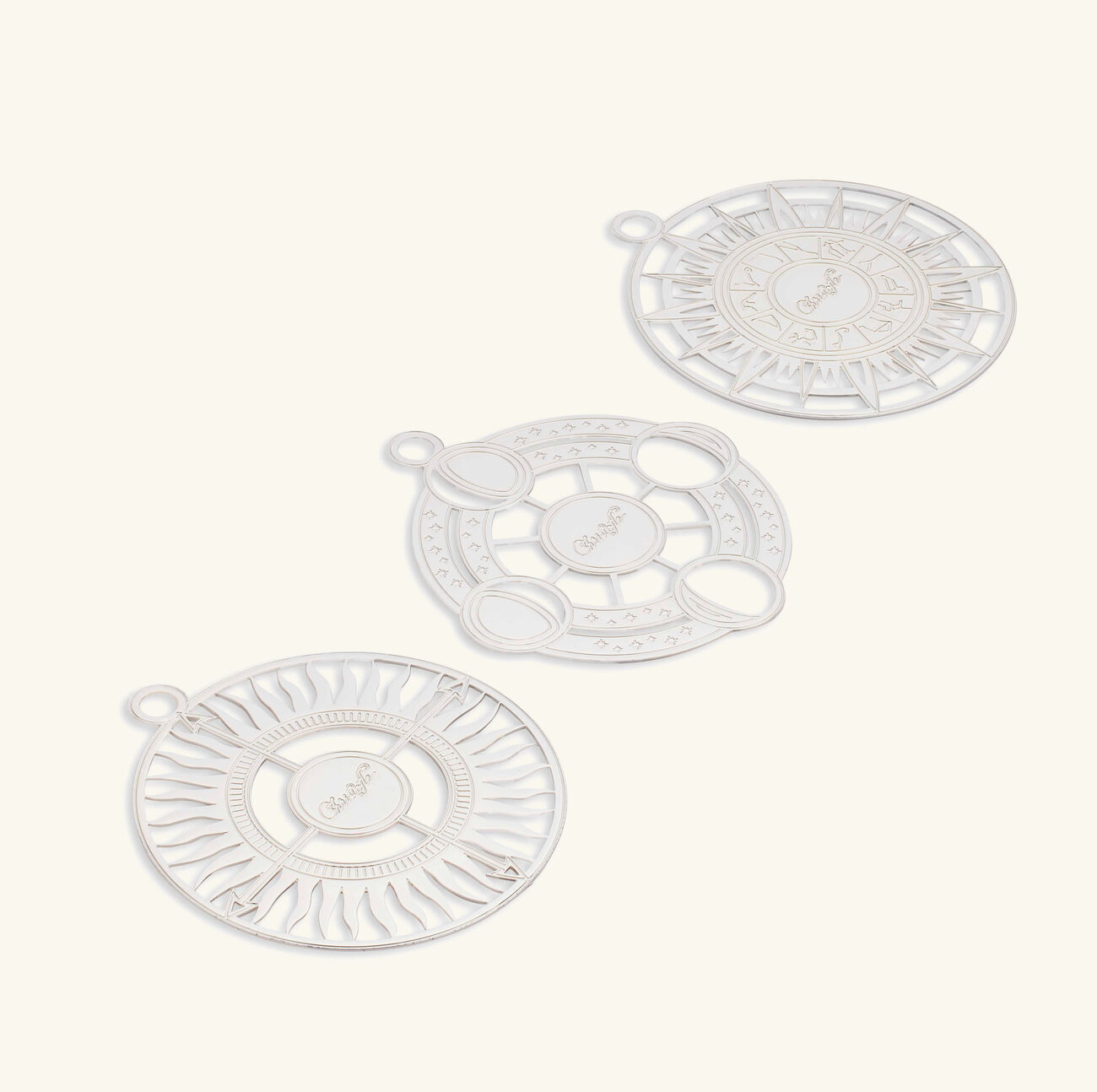 Rêve Cosmique Set of 3 Ornaments Mini Silver Plated christofle r ve cosmique set of 3 ornaments mini silver plated