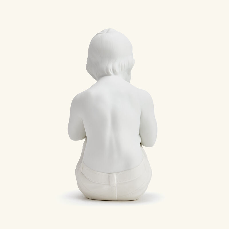 لادرو منحوتة ويلكام هوم تشيلدرن صغيرة بيضاء