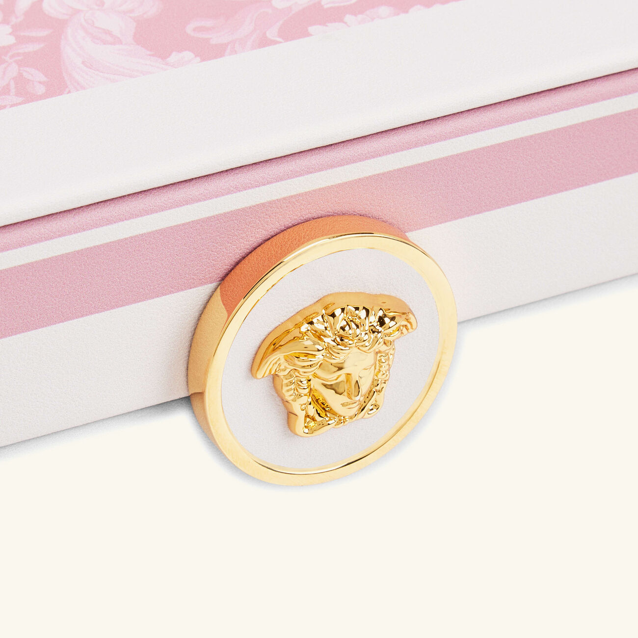 Barocco Jewelry Box Medium Pink versace barocco jewelry box medium pink