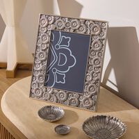 إطار الصور ديزي بتصميم زهور 13×18سم بوتشيلاتي إطار الصور ديزي بتصميم زهور 13 18سم