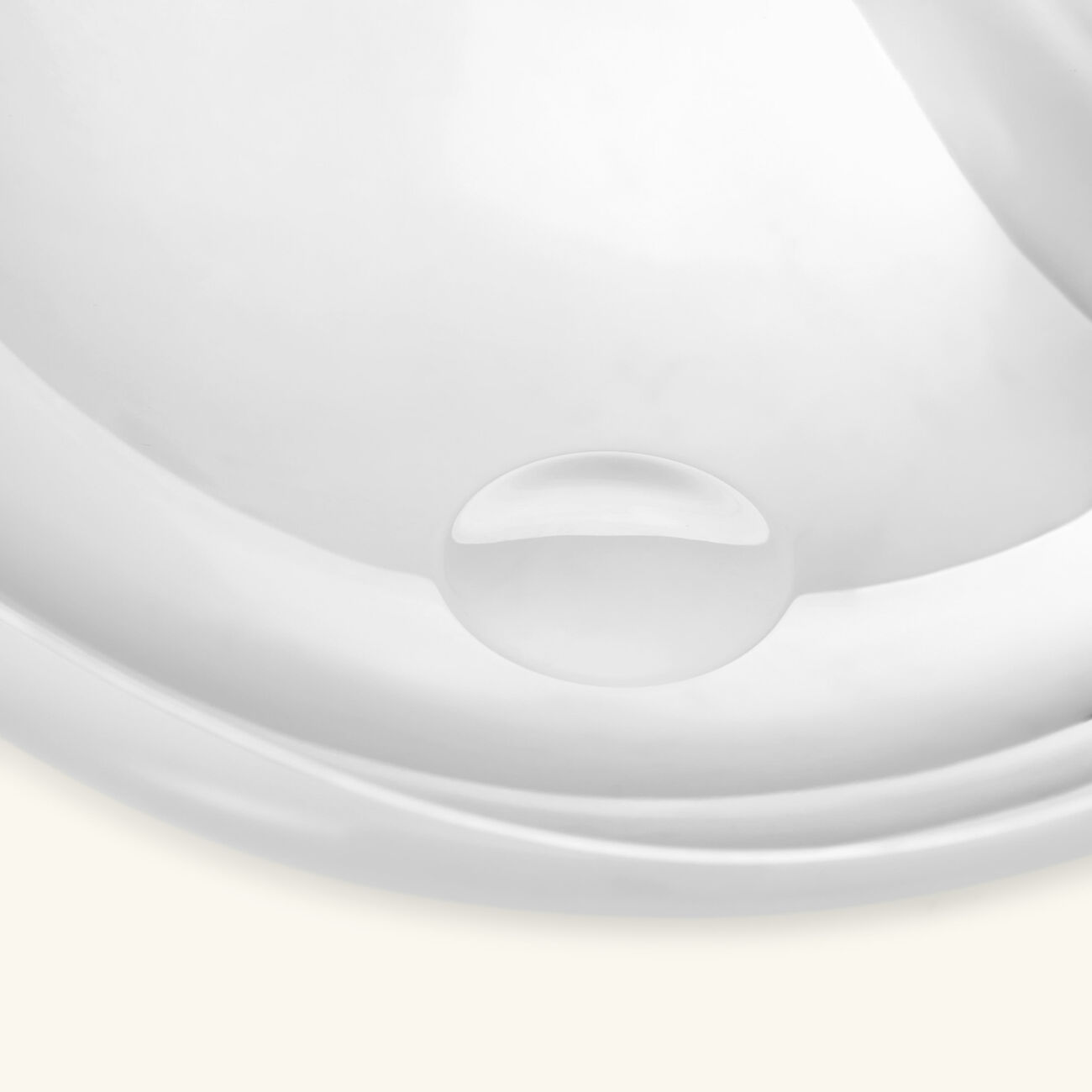 Bloom Serving Bowl Clear georg jensen bloom serving bowl clear