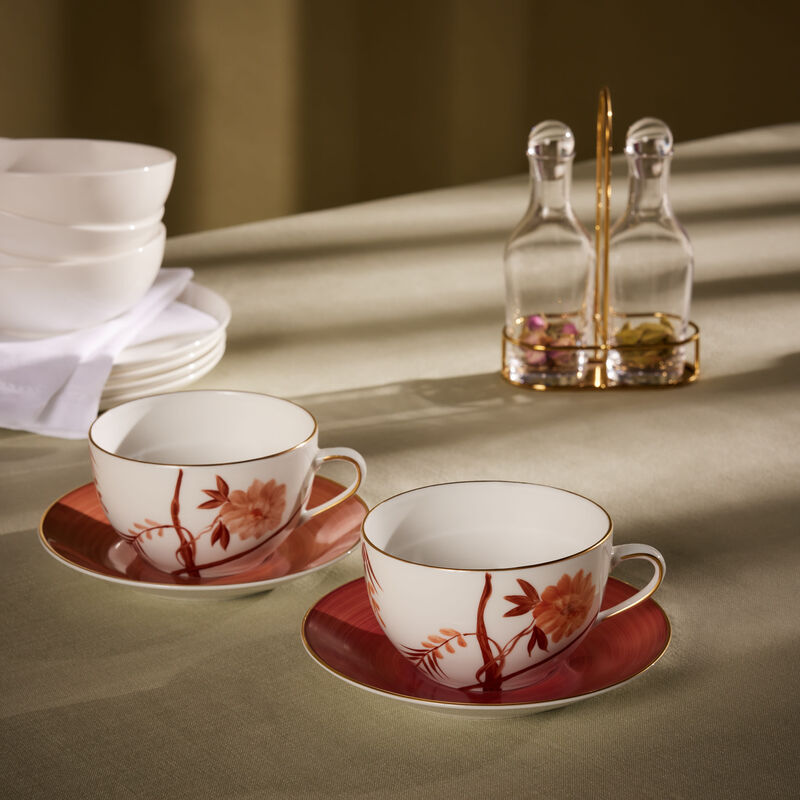 ماري داج كأس الشاي بوكيه دو في مع صحنه برتقالي