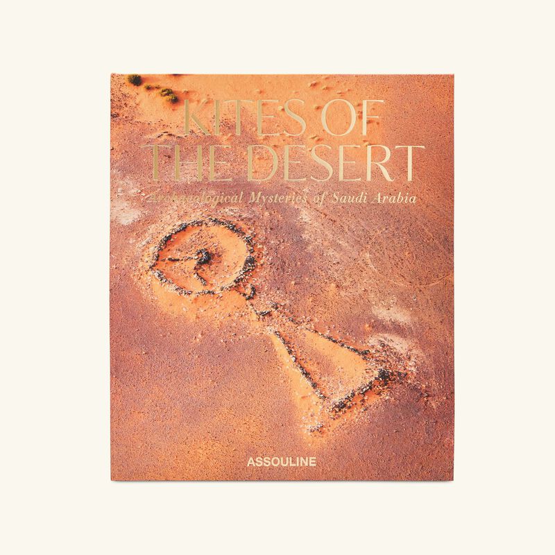 Kites of the Desert Archaeological Mysteries of Saudi Arabia Book 47x40cm assouline kites of the desert archaeological mysteries of saudi arabia book 47x40cm