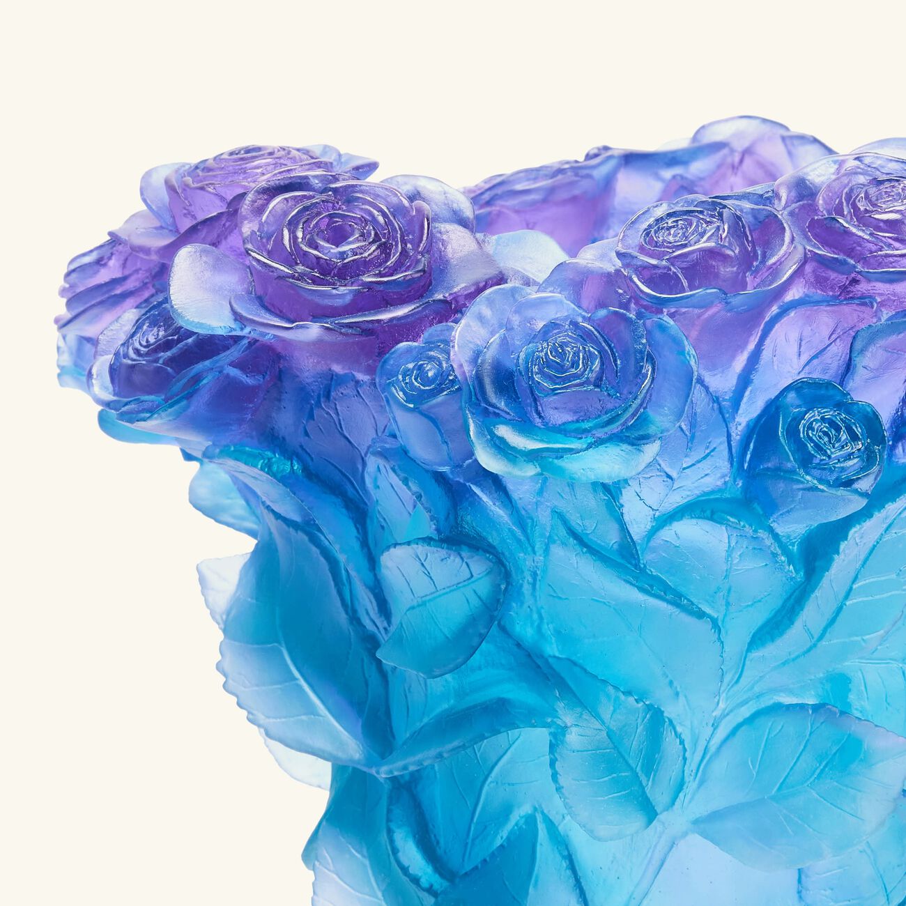 Roses Ultraviolet Vase Medium Blue daum roses ultraviolet vase medium blue