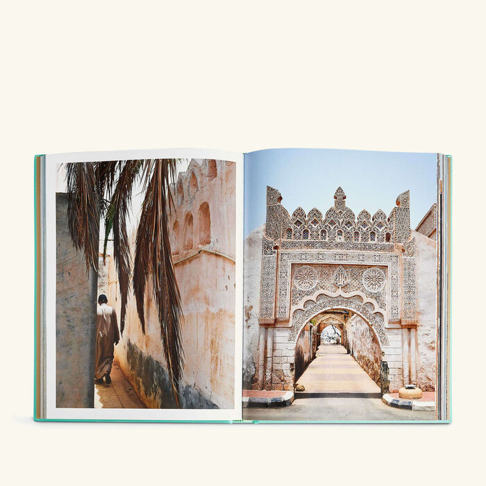 كتاب المملكة العربية السعودية: البحر الأحمر والساحل السعودي 33×25 سم آسولين كتاب المملكة العربية السعودية البحر الأحمر والساحل السعودي 33 25 سم