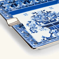 دولتشي أند غابانا كازا منفضة مربعة صغيرة مزينة زرقاء