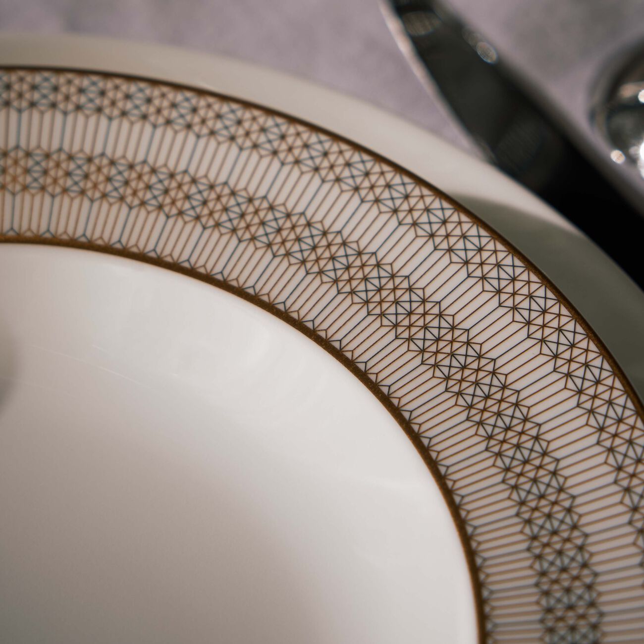 baccarat arcadia soup plate gold   platinum 23cm set of 2