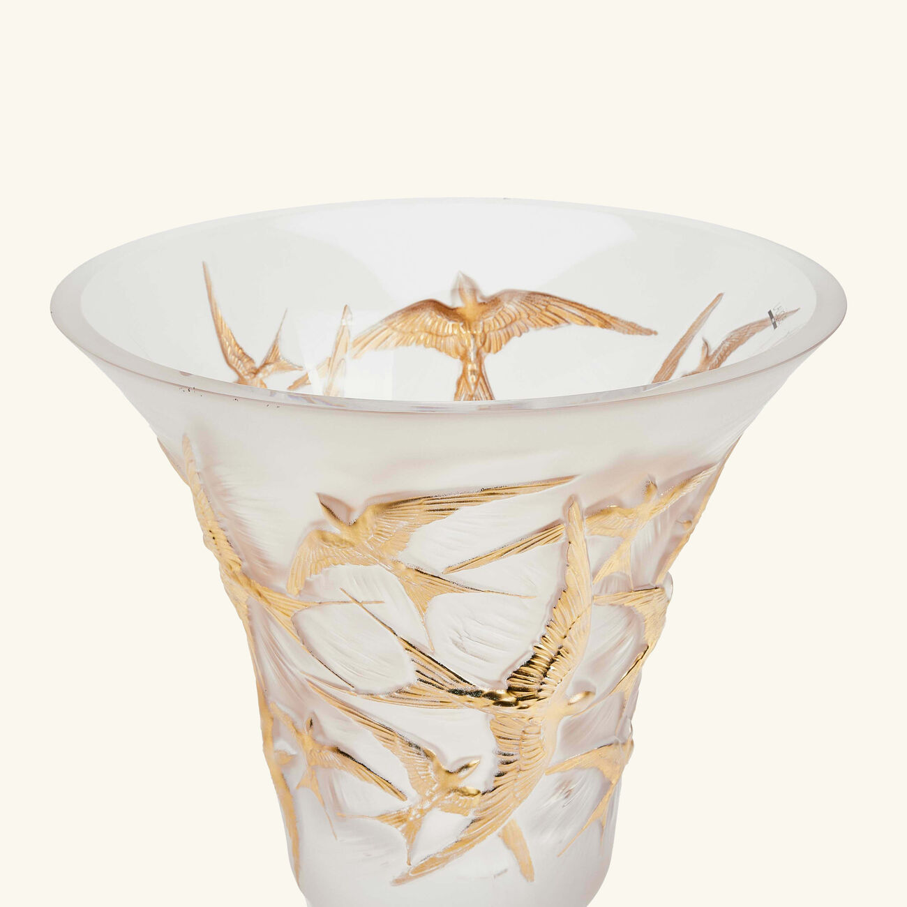 lalique hirondelles vase medium gold