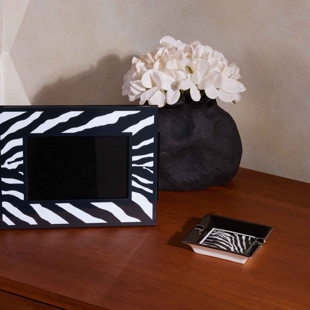 Zebra Ashtray Square Small Black dolce gabbana casa zebra ashtray square small black