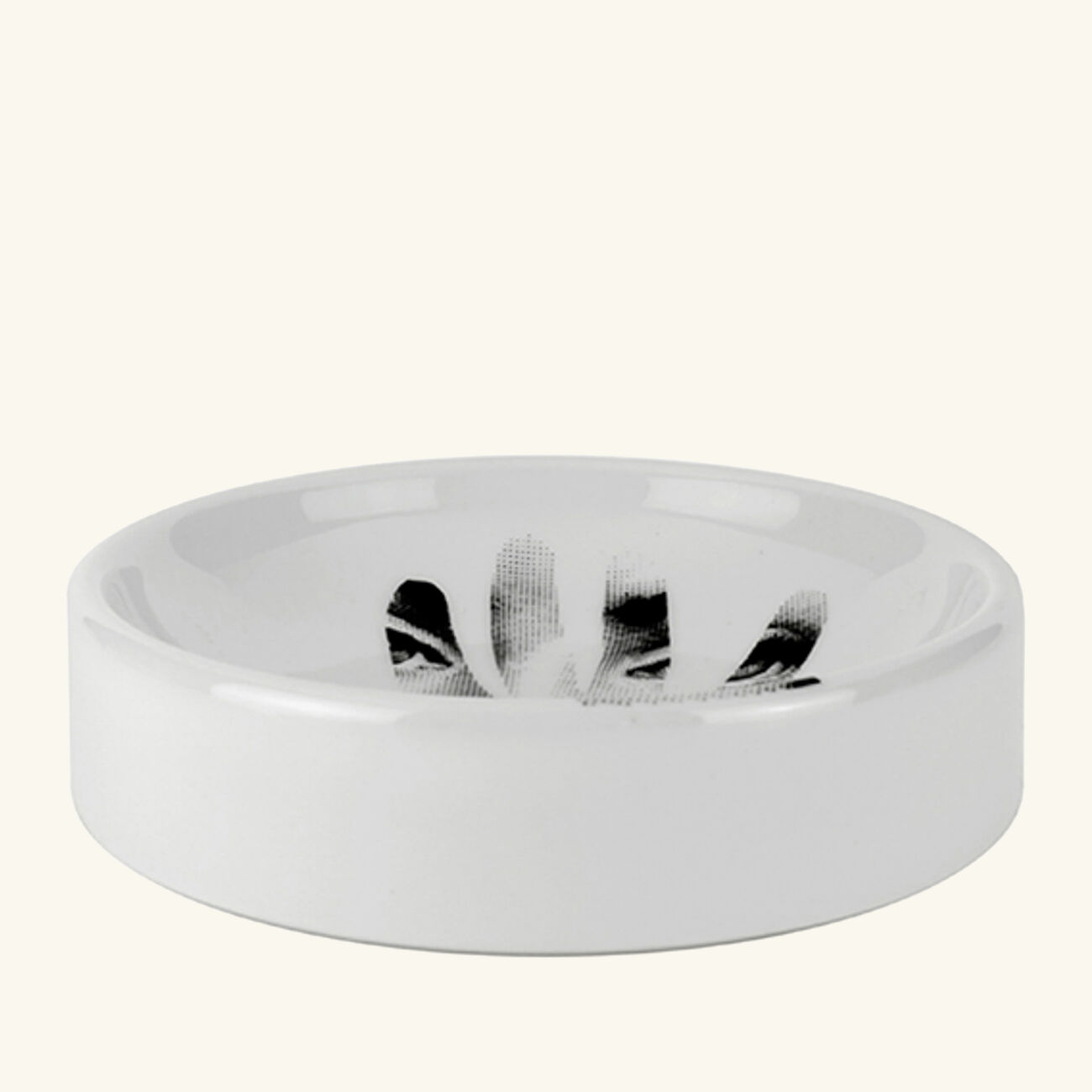 Tema e Variazioni no.15 Ashtray Round Small Black fornasetti tema e variazioni no 15 ashtray round small black
