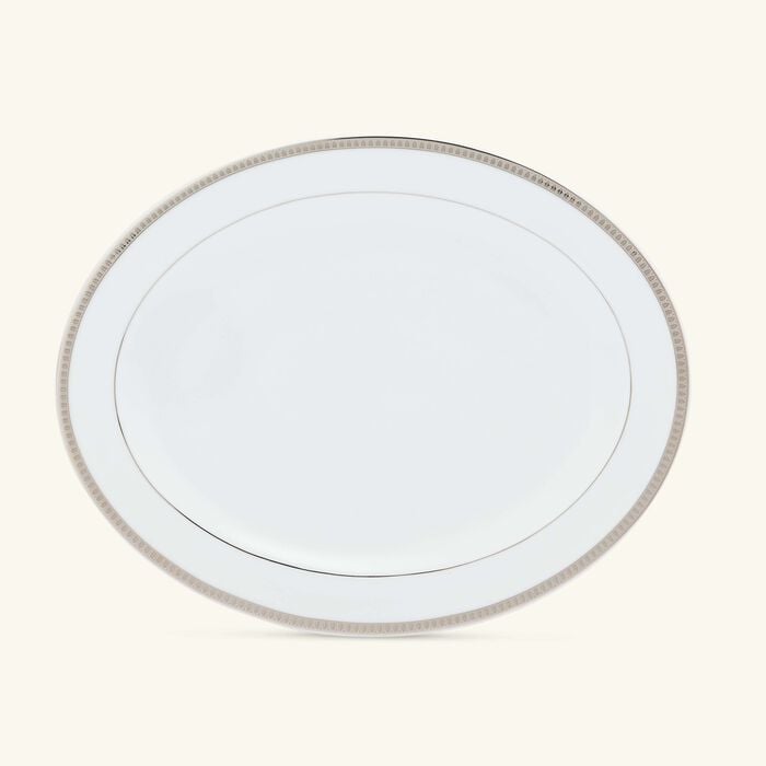 طبق الضيافة مالميزون بيضاوي باللون الفضي 38 سم كريستوفل طبق الضيافة مالميزون بيضاوي باللون الفضي 38 سم