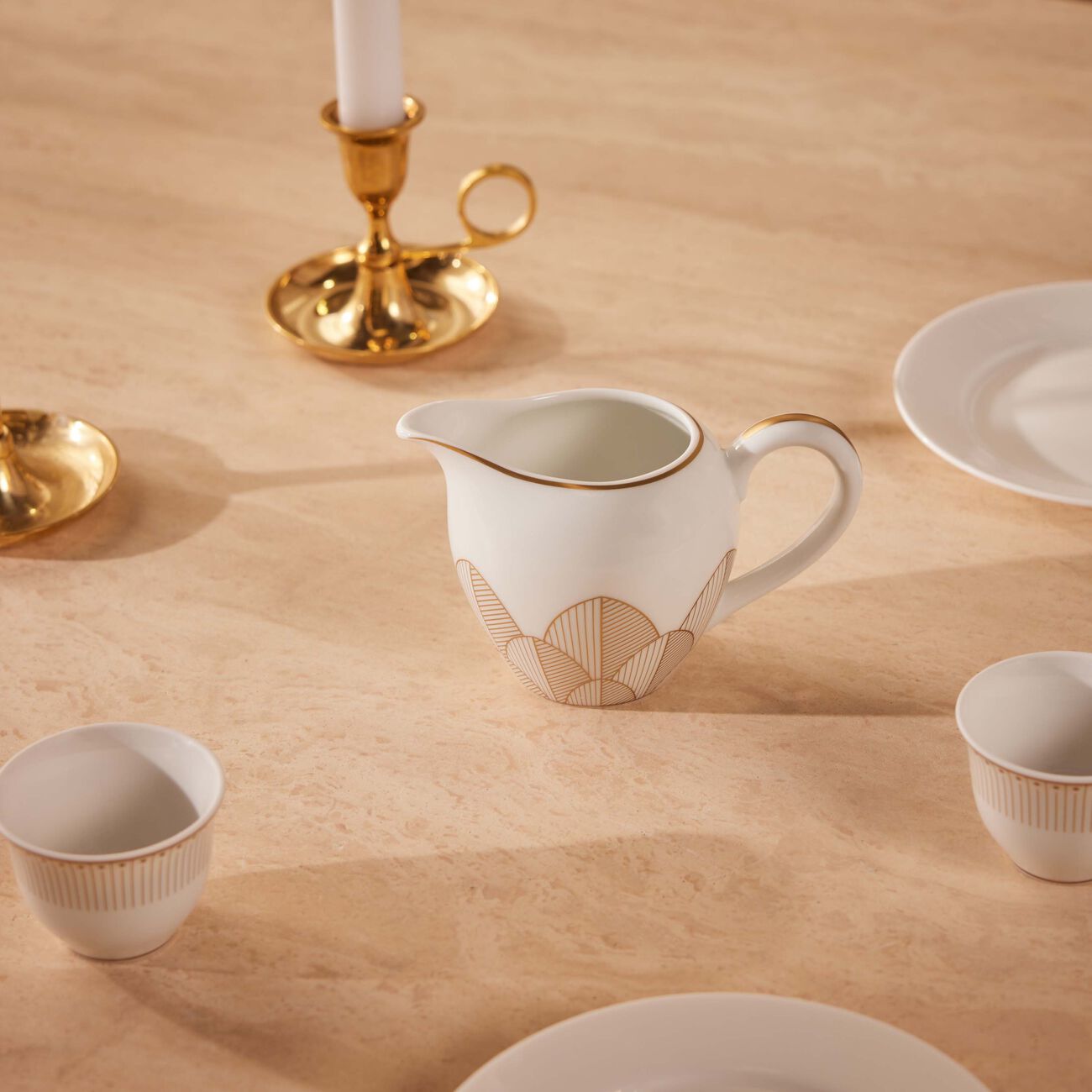 كريستوفل إبريق المشروبات الباردة مالميزون إمبيريال مطلي بالذهب