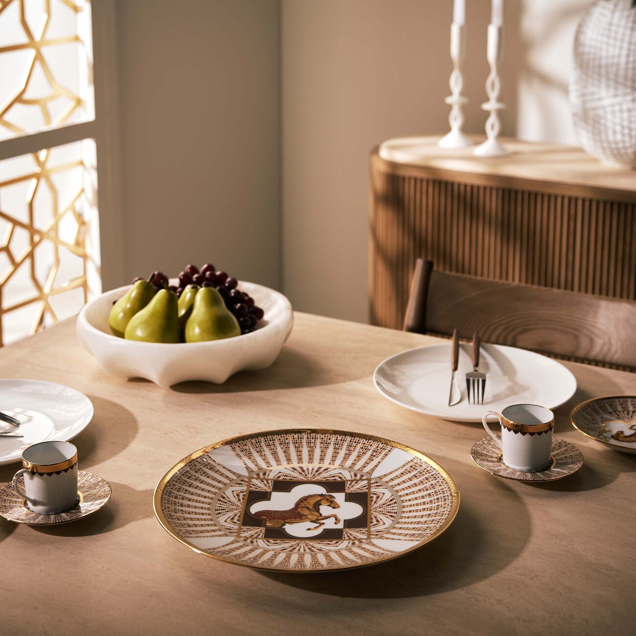 haviland cavalier royal underplate round gold 32cm