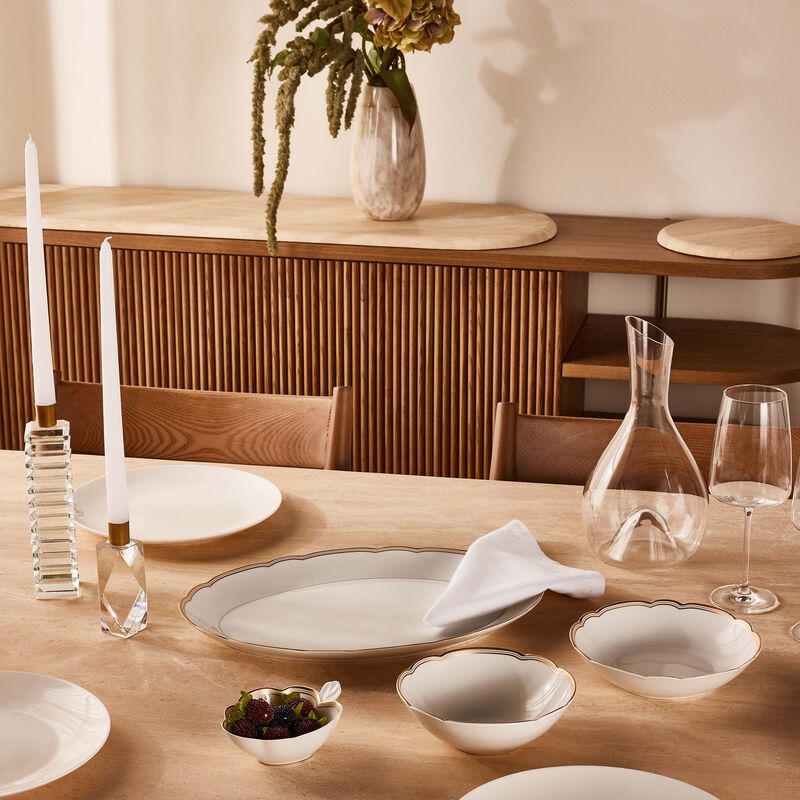 برناردو وعاء بومبادور للحبوب أبيض