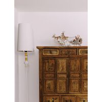 لادرو منحوتة سانتاز ميدنايت رايد سلاي متوسطة بيضاء