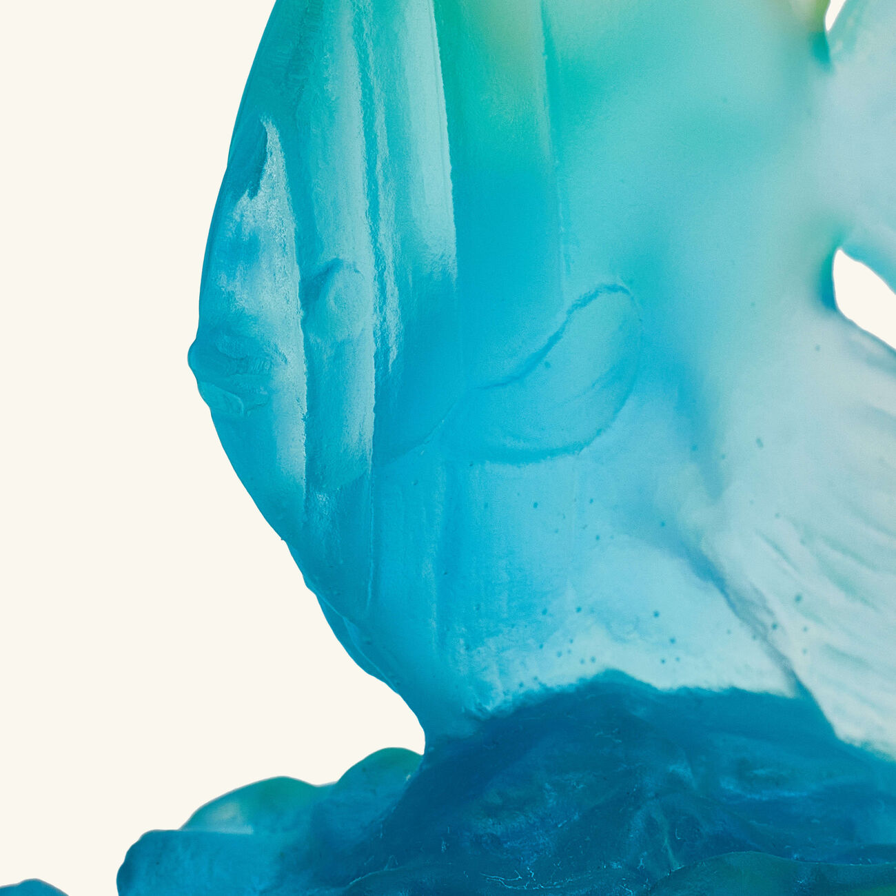 Maya Platax Fish Figurine Mini Light Blue daum maya platax fish figurine mini light blue