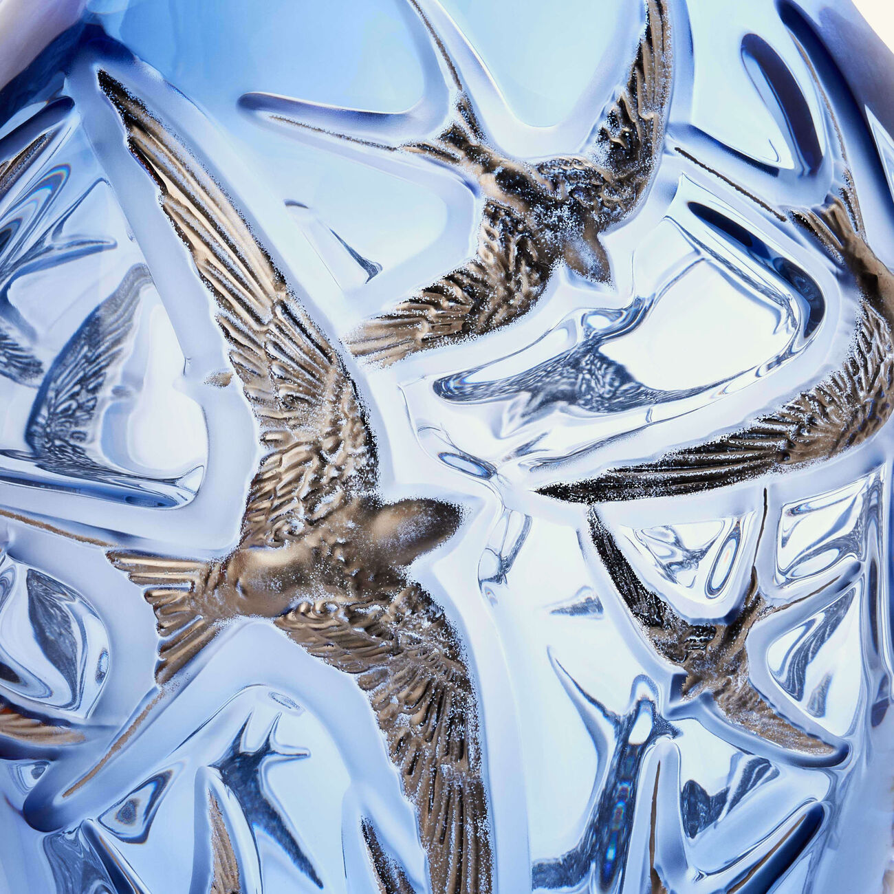 Hirondelles Vase Medium Blue lalique hirondelles vase medium blue