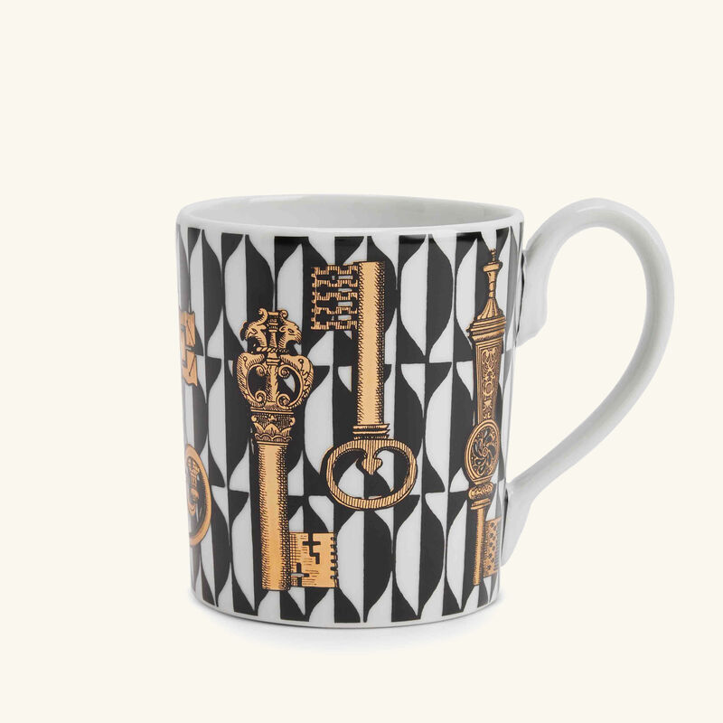 fornasetti chiavi mug pattern