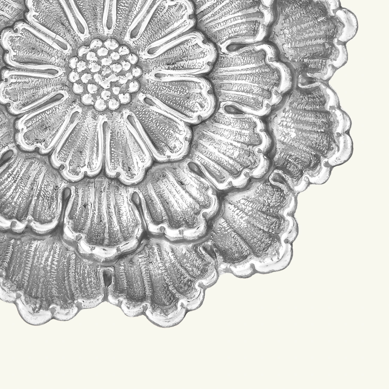 buccellati dahlia flower bowl small silver