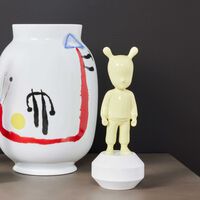 منحوتة ذا غيست صغيرة صفراء لادرو منحوتة ذا غيست صغيرة صفراء