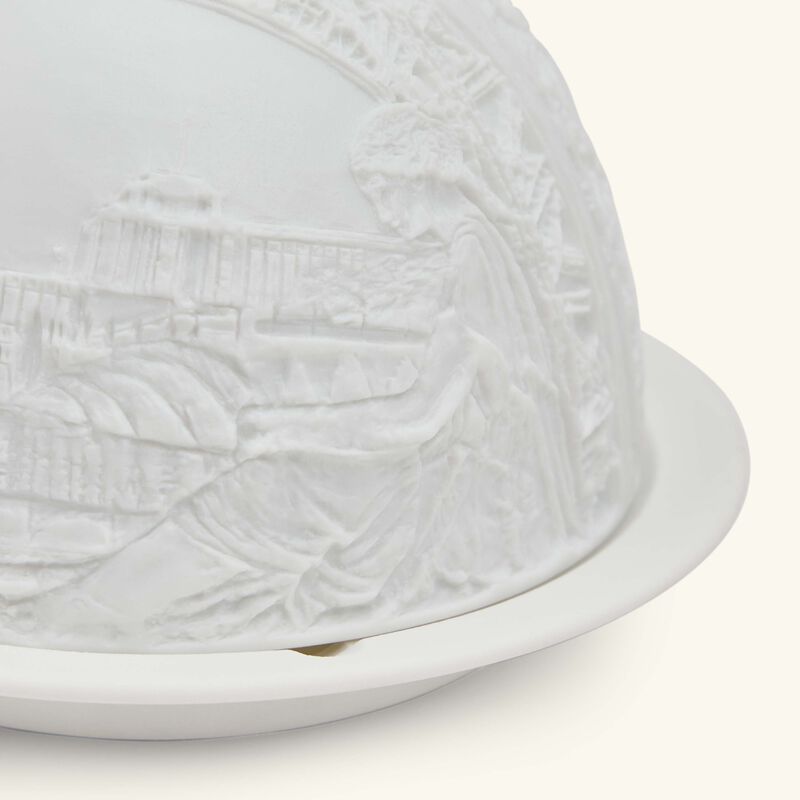 برناردو مصباح ليثوفاني إيفل تاور