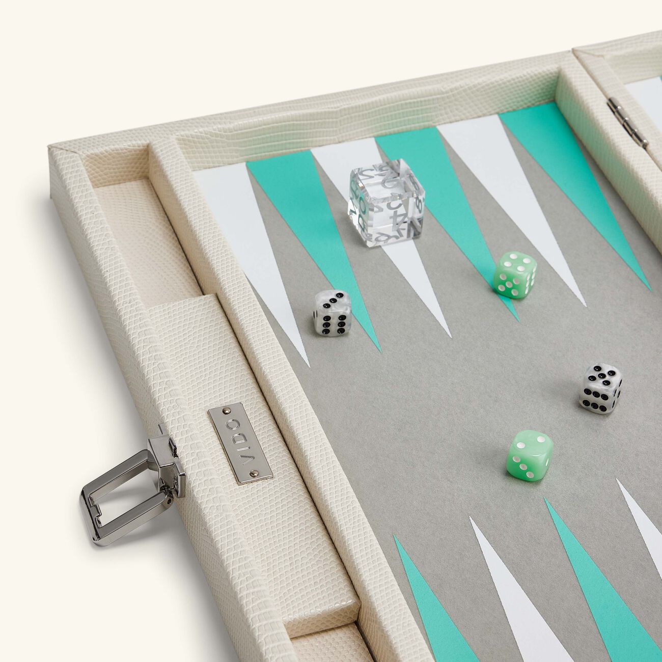 Medium Lizard Backgammon vido medium lizard backgammon