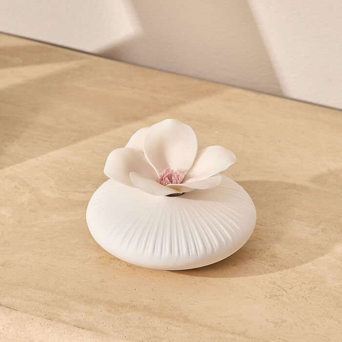 Ikebana Flower Mini White lladro ikebana flower mini white