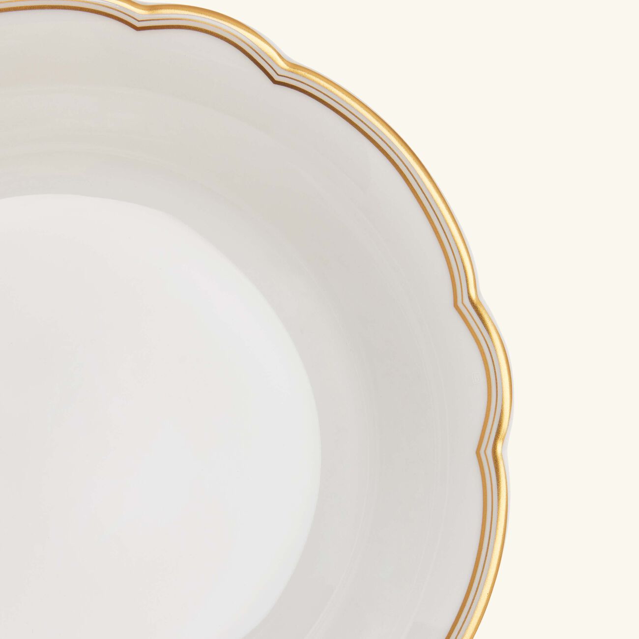 Pompadour Serving Bowl Gold 24cm bernardaud pompadour serving bowl gold 24cm