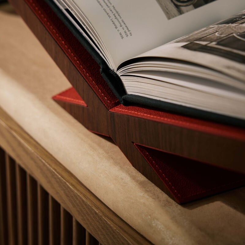 assouline culture classic bookstand red