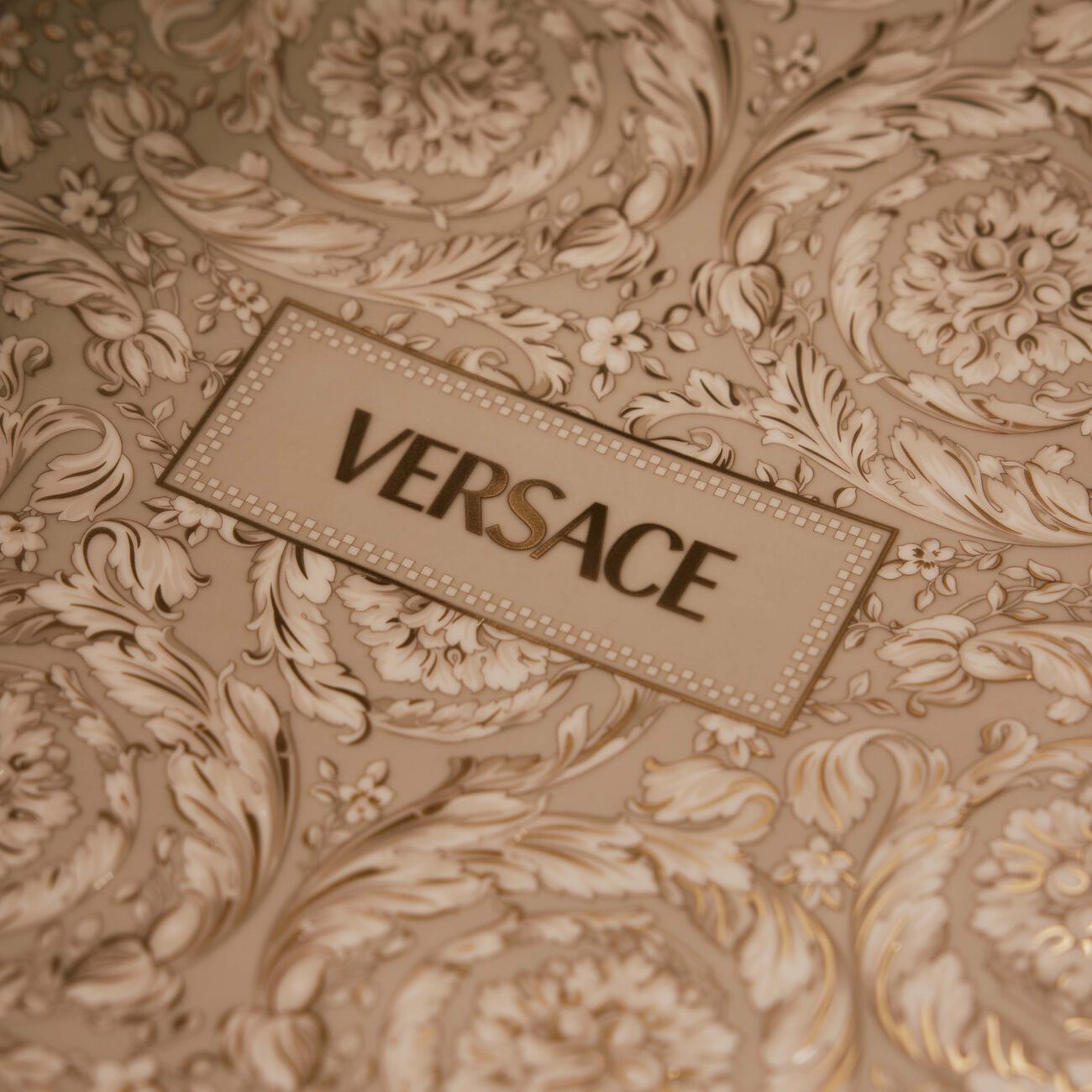 versace barocco beige service plate round 33 cm