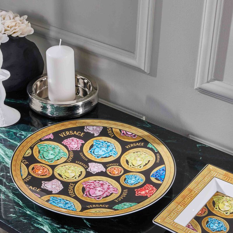 Medusa Amplified Charger Plate Round 33cm versace medusa amplified charger plate round 33cm