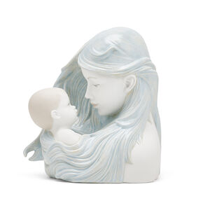 تمثال الأم الحاملة لطفلها, medium