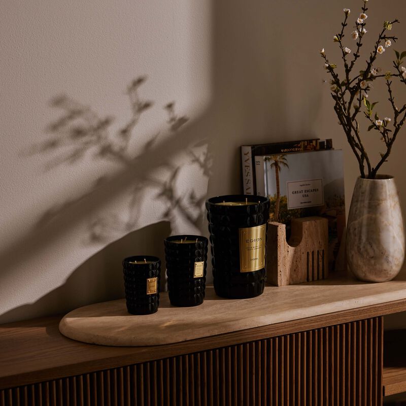 إديون الشمعة العطرية تشيلو سويت نمبر 17 فروتي هارموني نيرو   500 غ