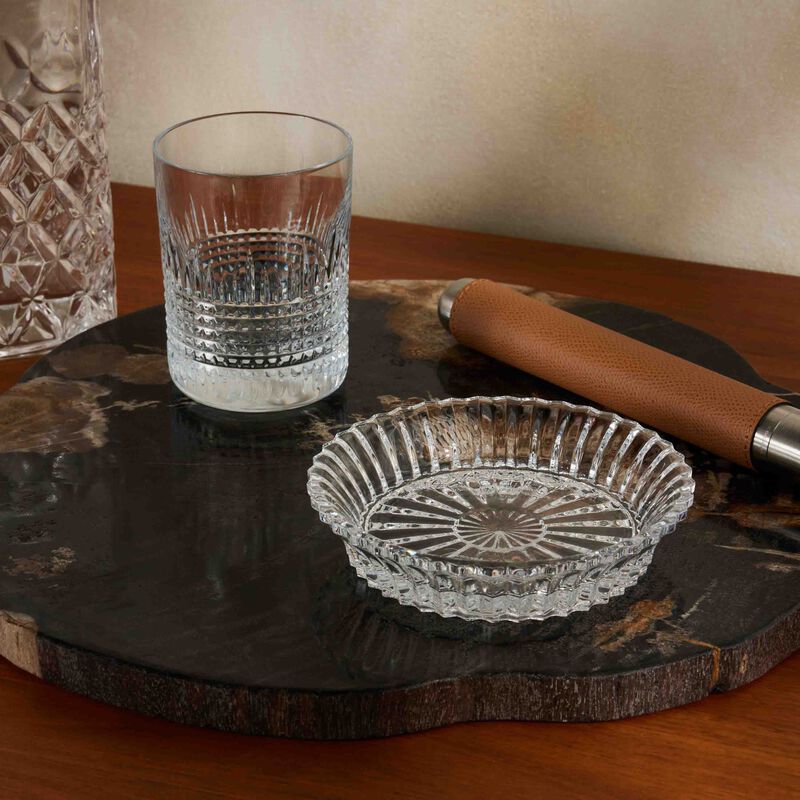 باكارا قاعدة الأكواب ميل نوي شفافة