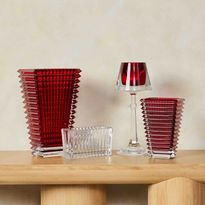 baccarat harcourt my fire candle holder red