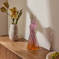 Hiver en Soi Sculpture Extra Large Pink daum hiver en soi sculpture extra large pink