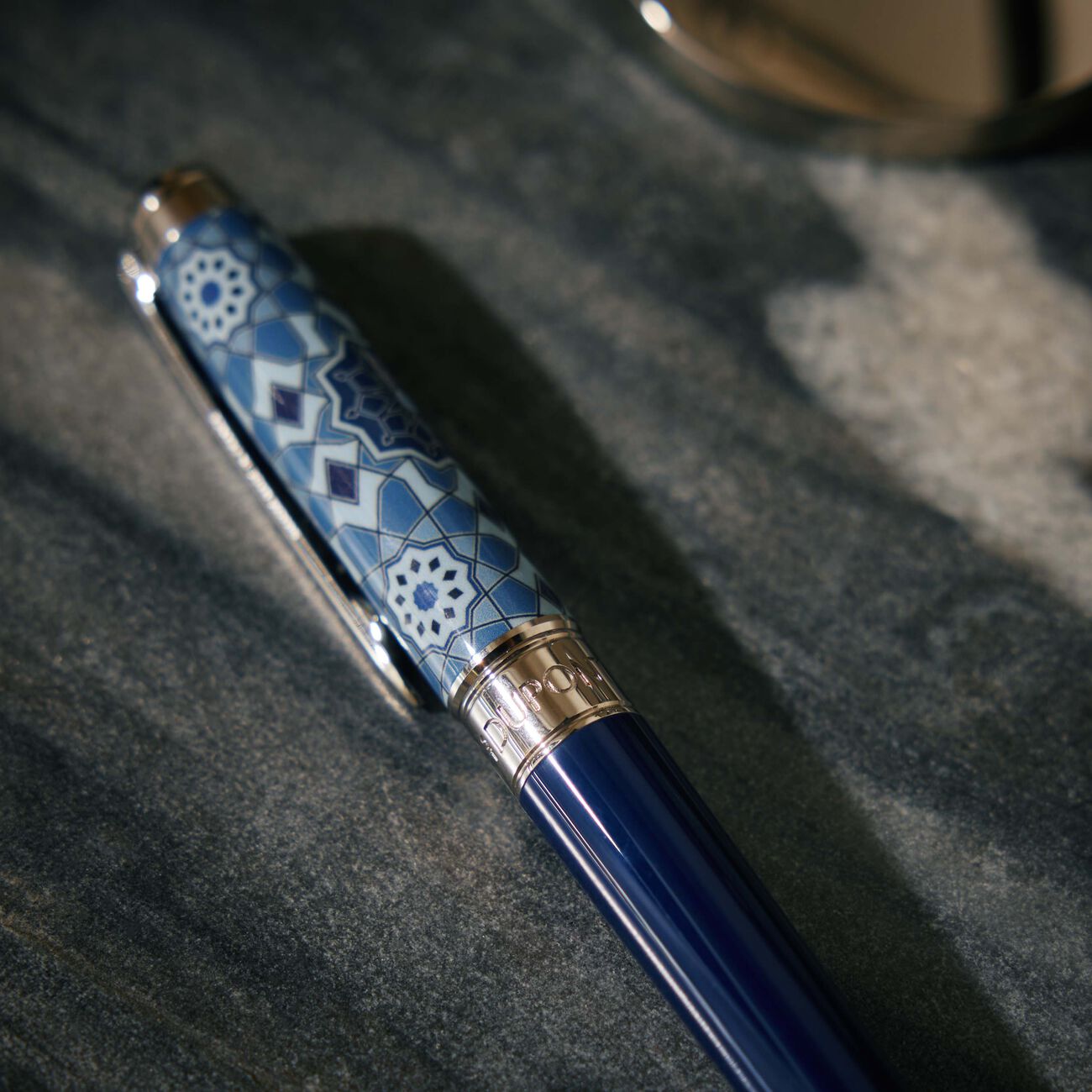 st dupont alhambra medium eternity ballpoint pen blue
