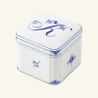 Alphabet Collection K Bonbonniere Box White royal copenhagen alphabet collection k bonbonniere box white