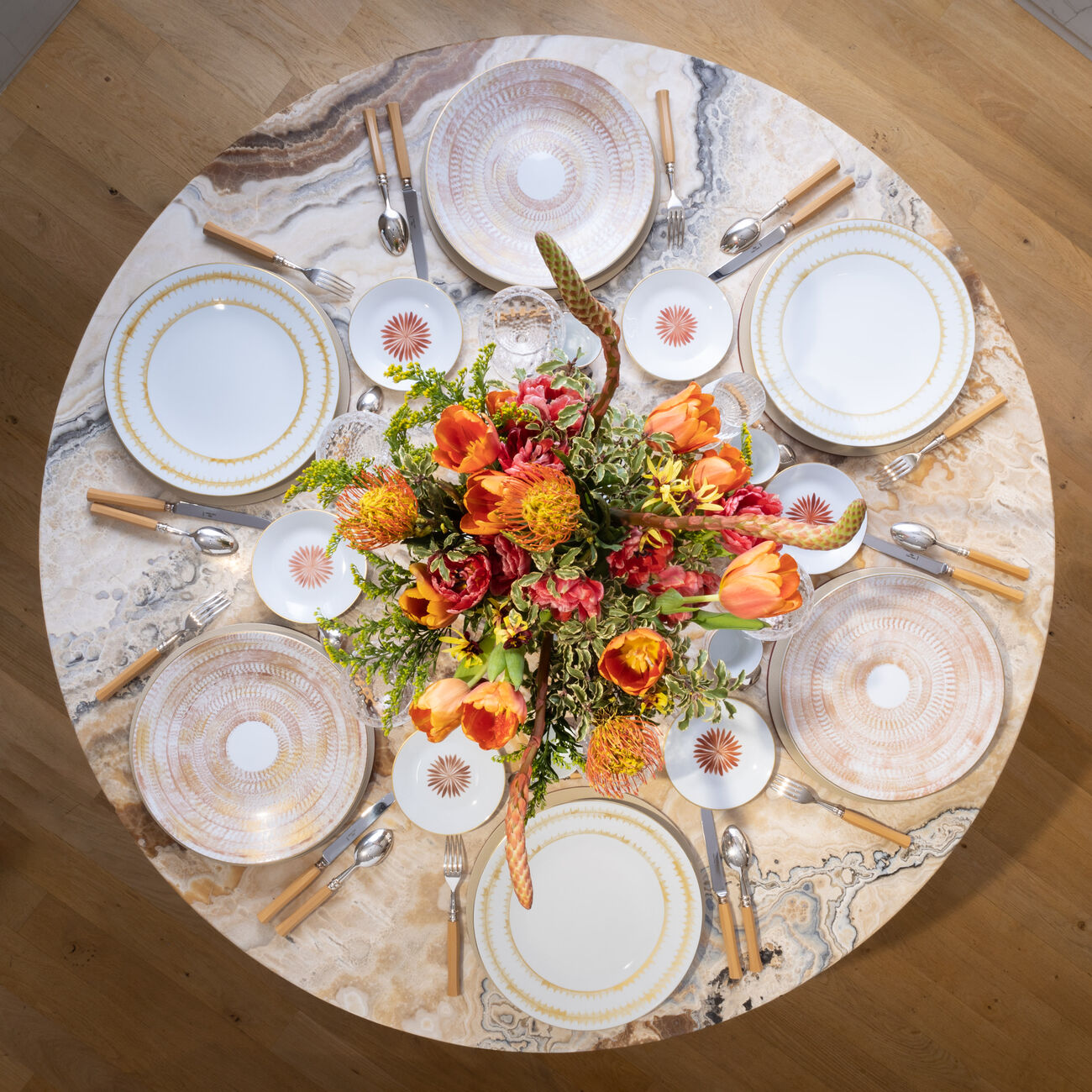 marie daage agate bicolore charger plate round pink 30cm