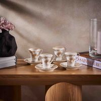 فيرساتشي طقم ميدوزا جالا مؤلف من 6 فناجين العربية مع صحونها باللون الذهبي