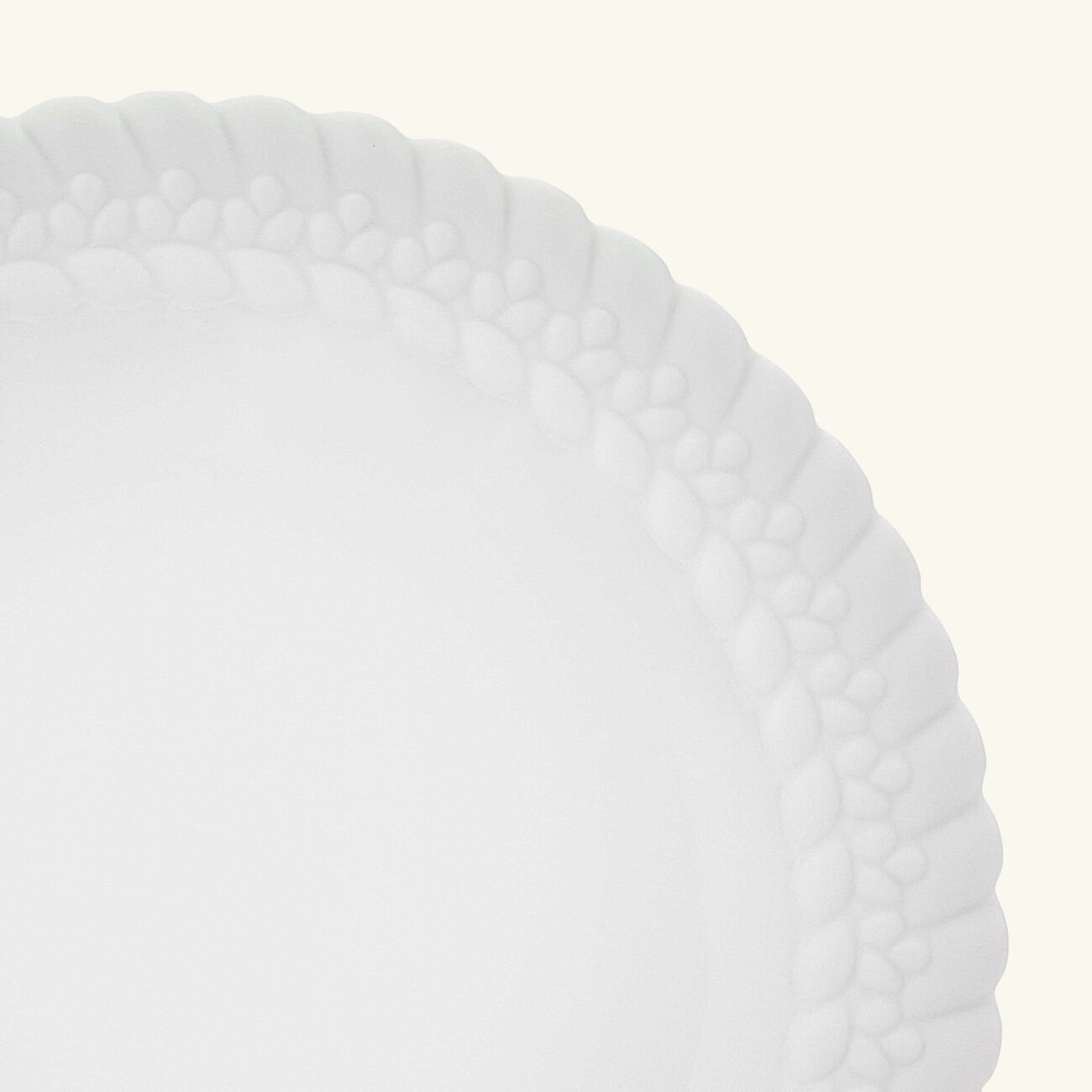 christofle babylone dessert plate round white 21cm