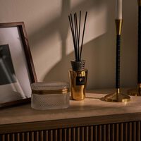 Les Exclusives Aurum Totem Diffuser 250ml baobab collection les exclusives aurum totem diffuser 250ml